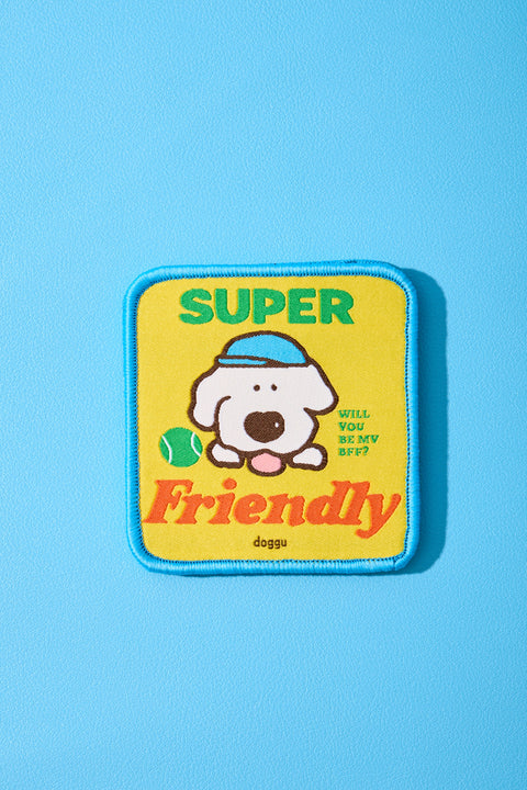Doggu Wappen Willy Super Friendly patch design