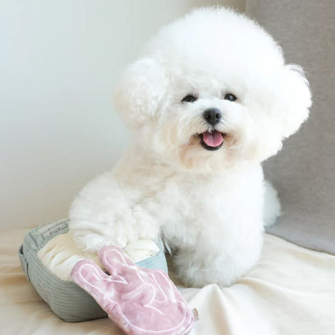 WOOF FM - snuffle + squeaky