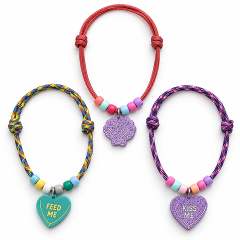 Doggu Pick Me Necklace