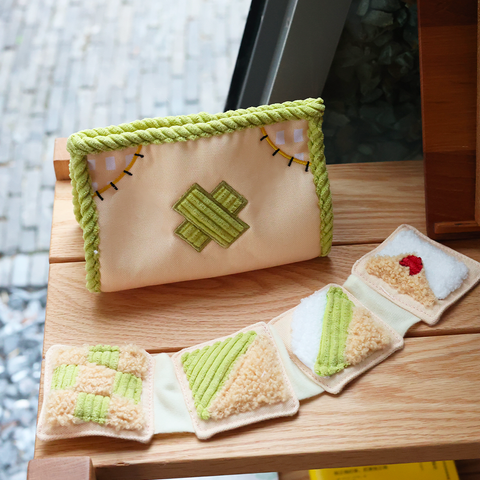 Tissue Box Dog Puzzle Toy
